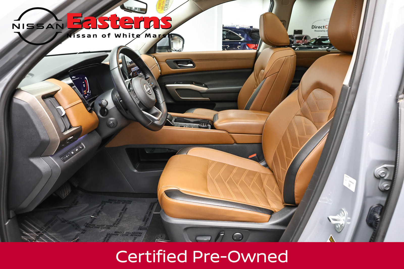 Used 2023 Nissan Pathfinder Platinum w/ Cargo Package AWD/4WD image 14