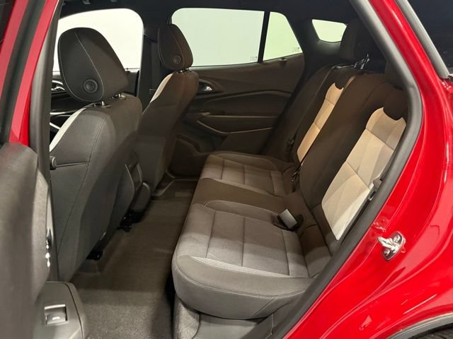 Used 2026 Chevrolet Trax RS w/ Driver Confidence Package FWD image 34