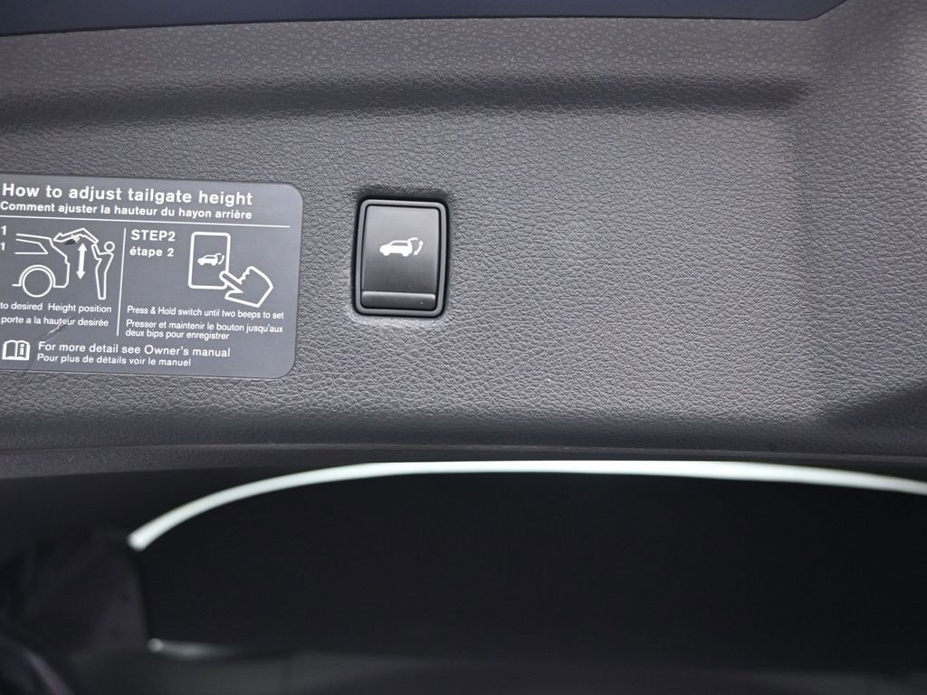 Used 2019 INFINITI QX50 Essential w/ Premium Audio Package image 16