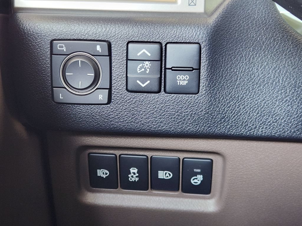Used 2021 Lexus GX 460 Premium w/ Premium Package AWD/4WD image 21