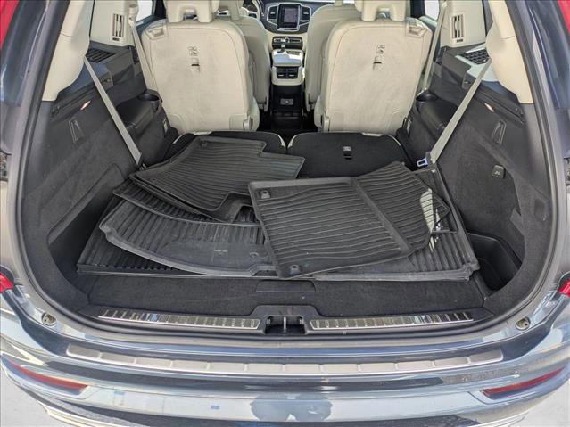 Used 2020 Volvo XC90 T6 Momentum w/ Protection Package image 6