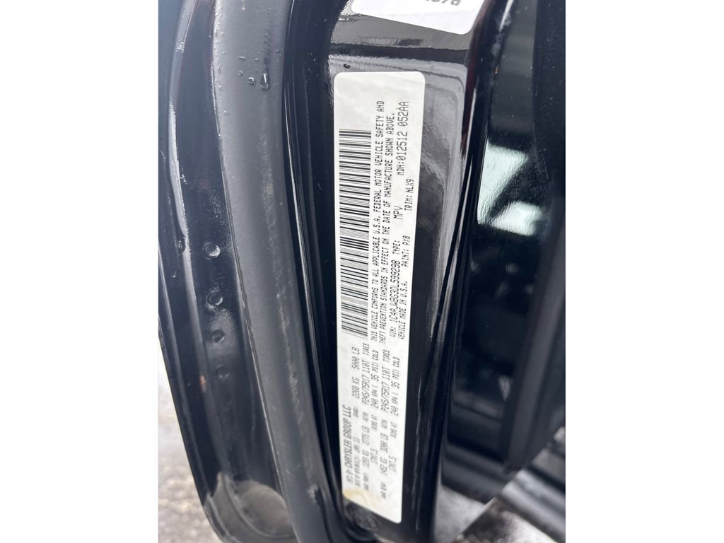 Used 2013 Jeep Wrangler Sahara image 15