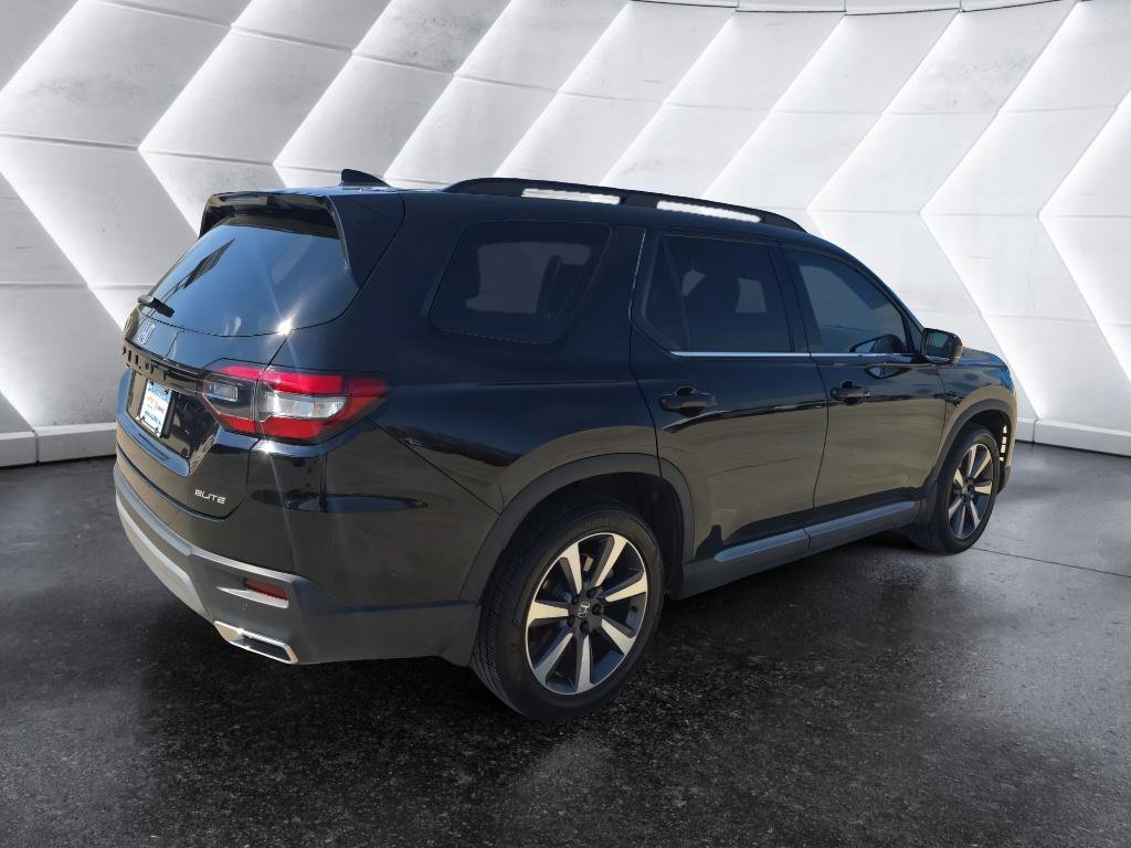 Used 2025 Honda Pilot Elite image 5