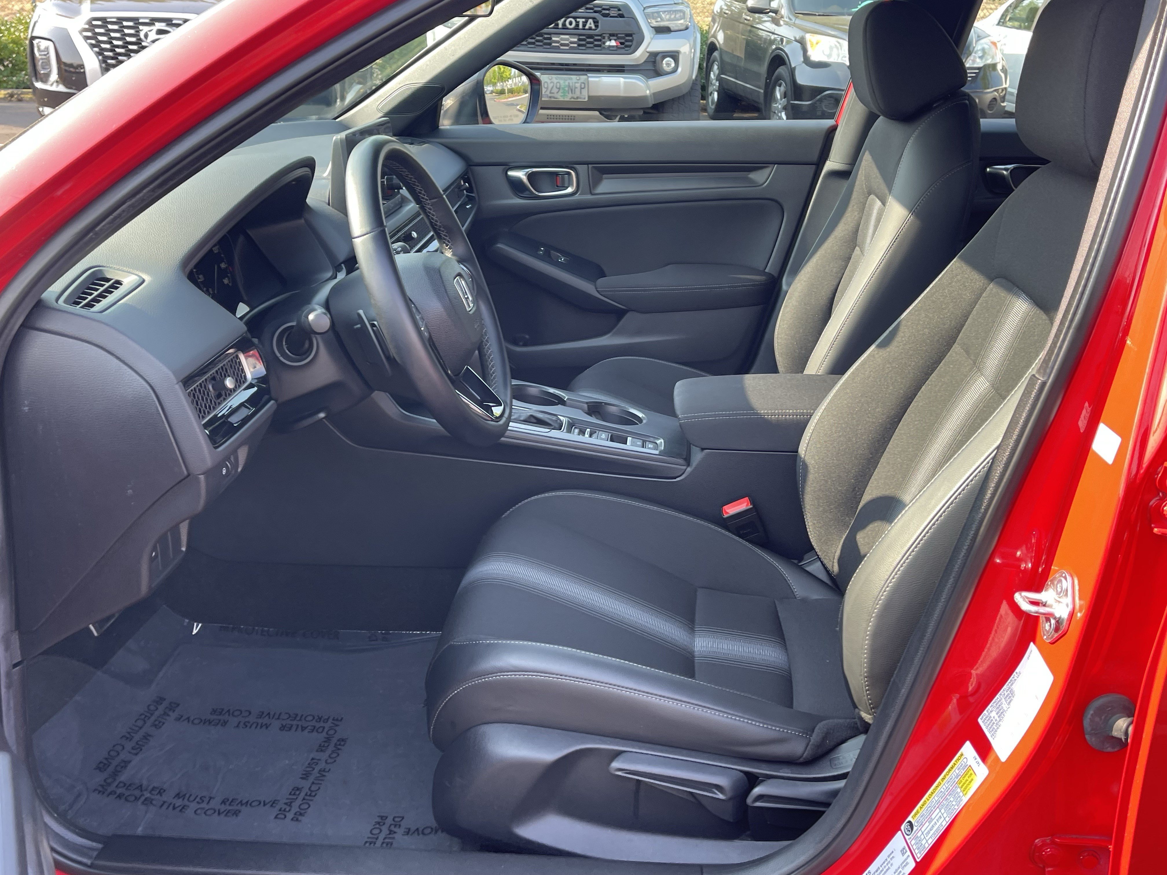 Used 2025 Honda Civic Sport image 11