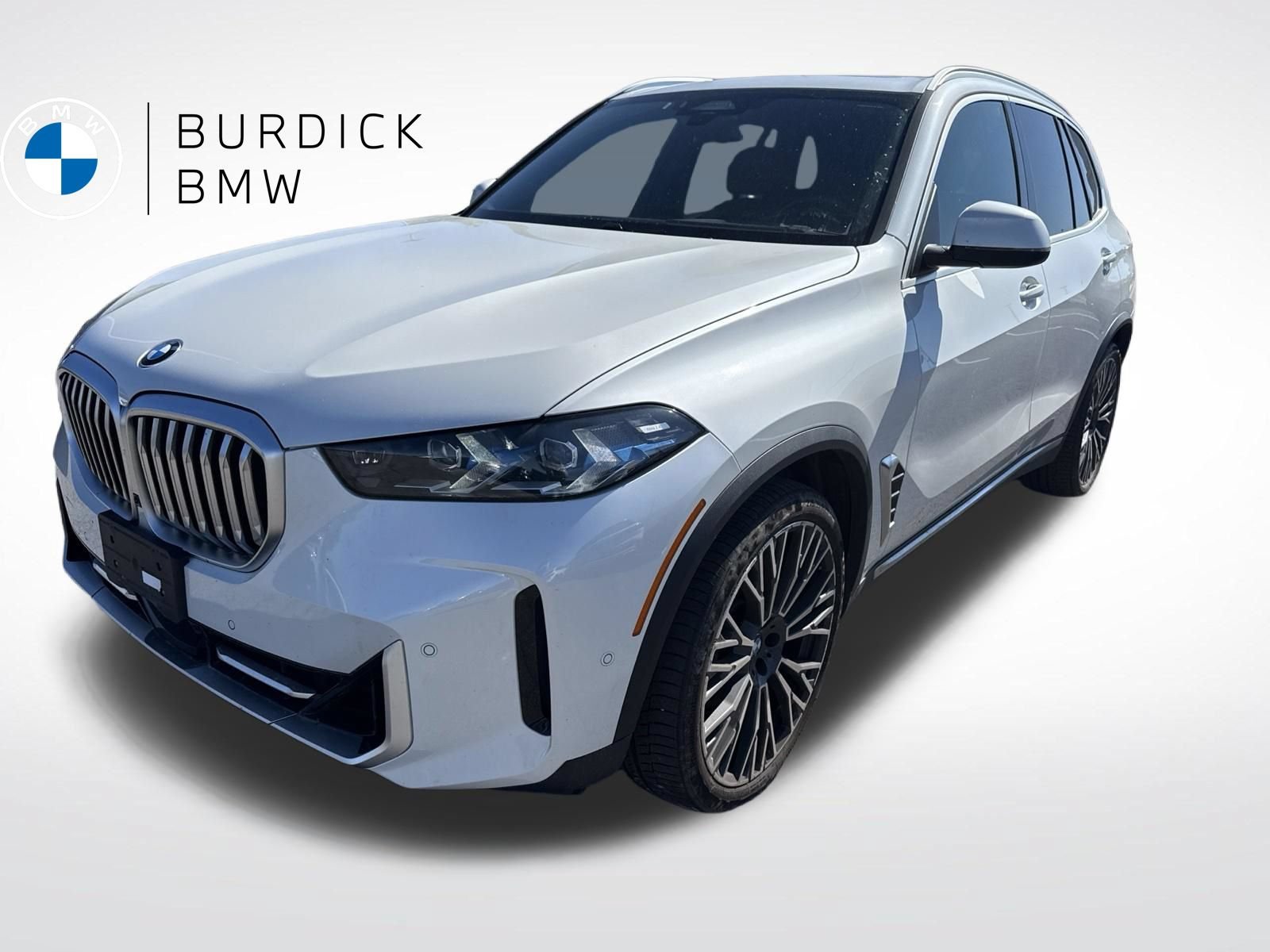 Certified 2024 BMW X5 xDrive40i w/ Premium Package AWD/4WD image 1