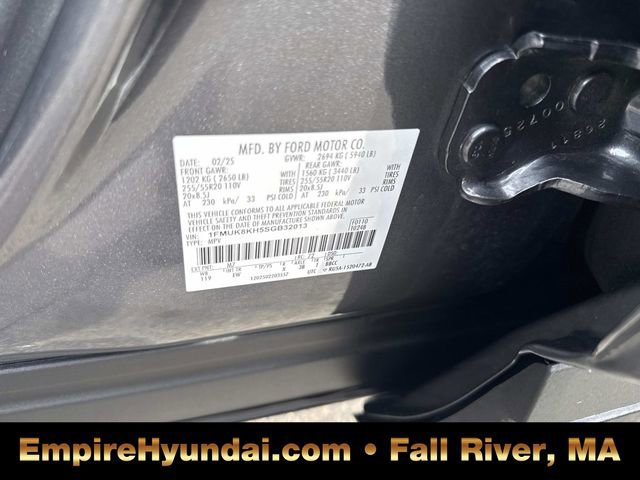 Used 2025 Ford Explorer ST-Line image 22