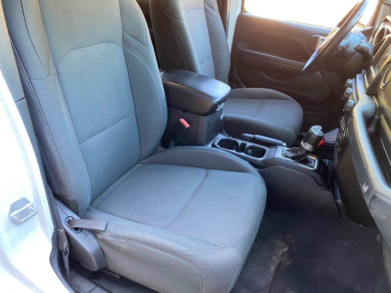 Used 2021 Jeep Gladiator Sport AWD/4WD image 39