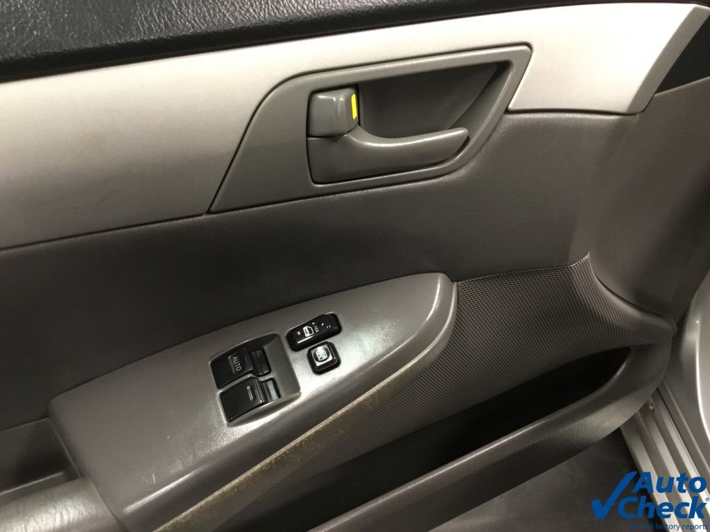 Used 2006 Toyota Solara SE image 19