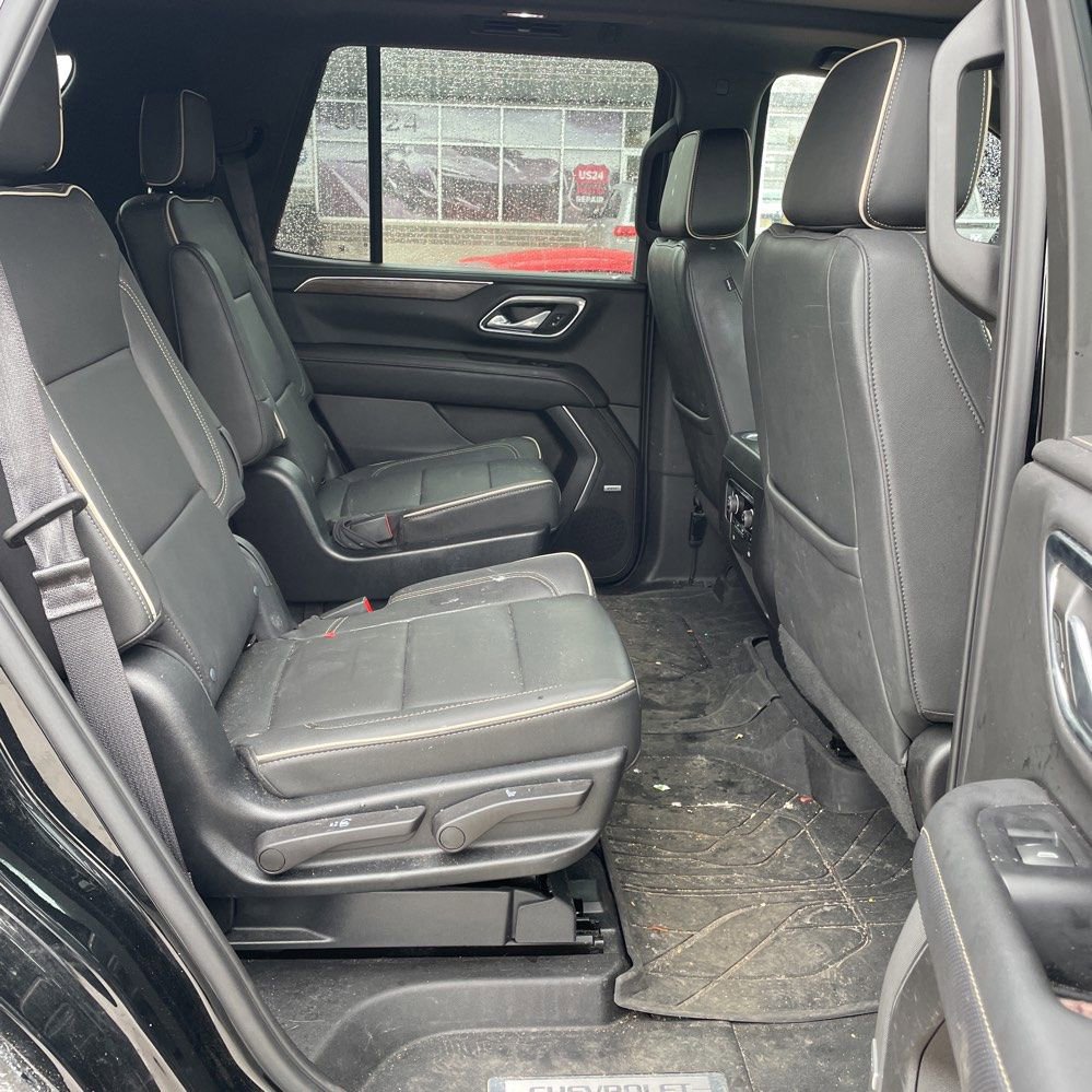 Used 2023 Chevrolet Tahoe Premier AWD/4WD image 17