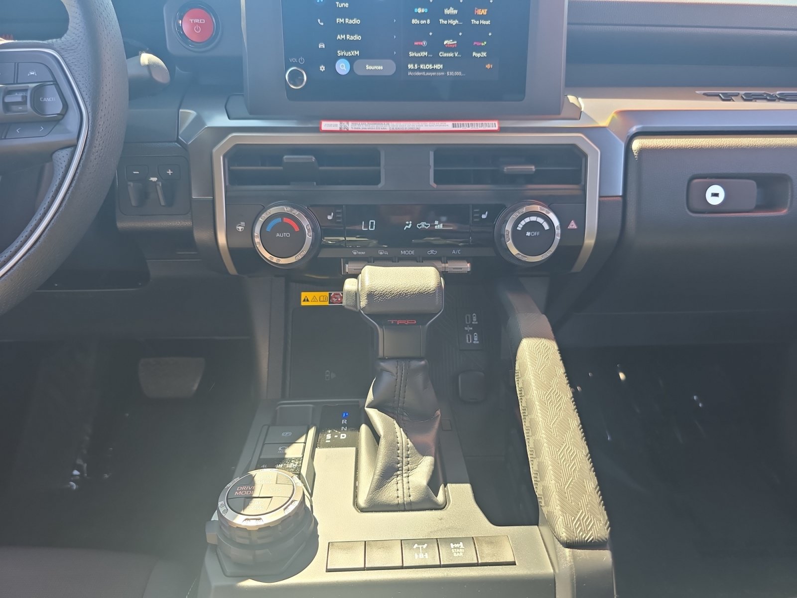 Certified 2025 Toyota Tacoma TRD Off-Road w/ TRD Off Road Upgrade Package AWD/4WD image 11