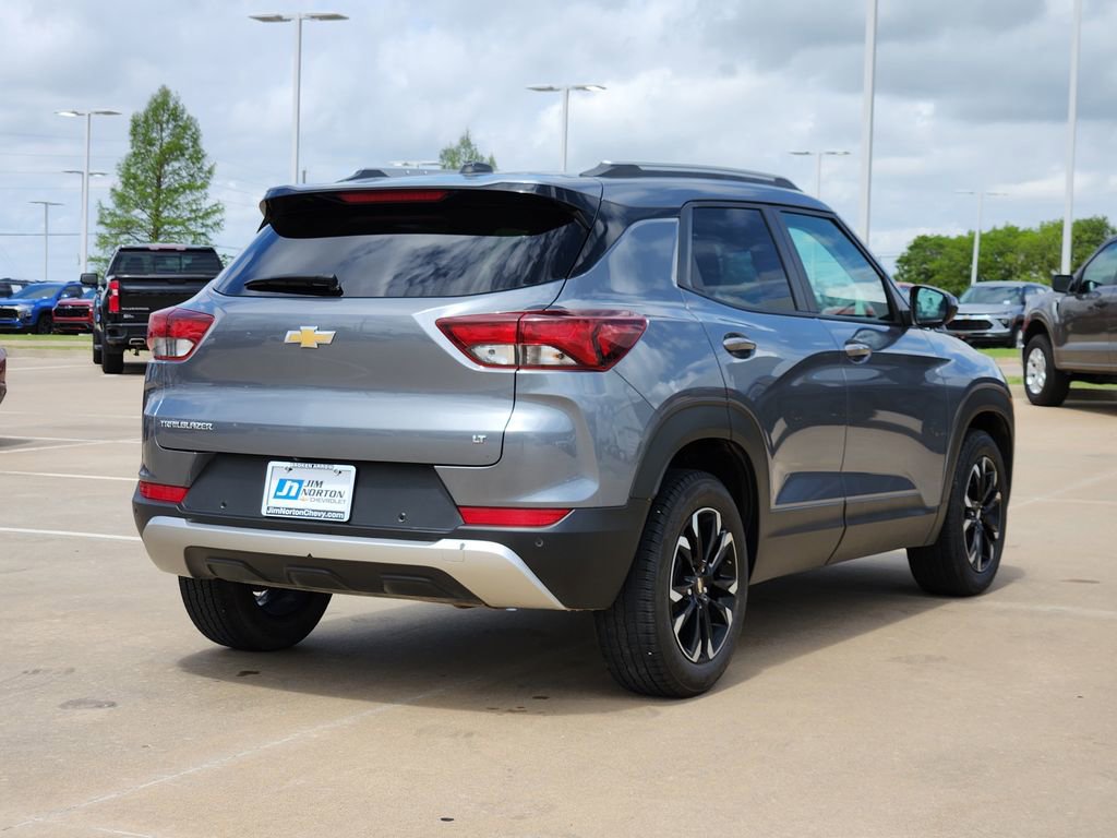 Used 2022 Chevrolet TrailBlazer LT w/ Convenience Package FWD image 10