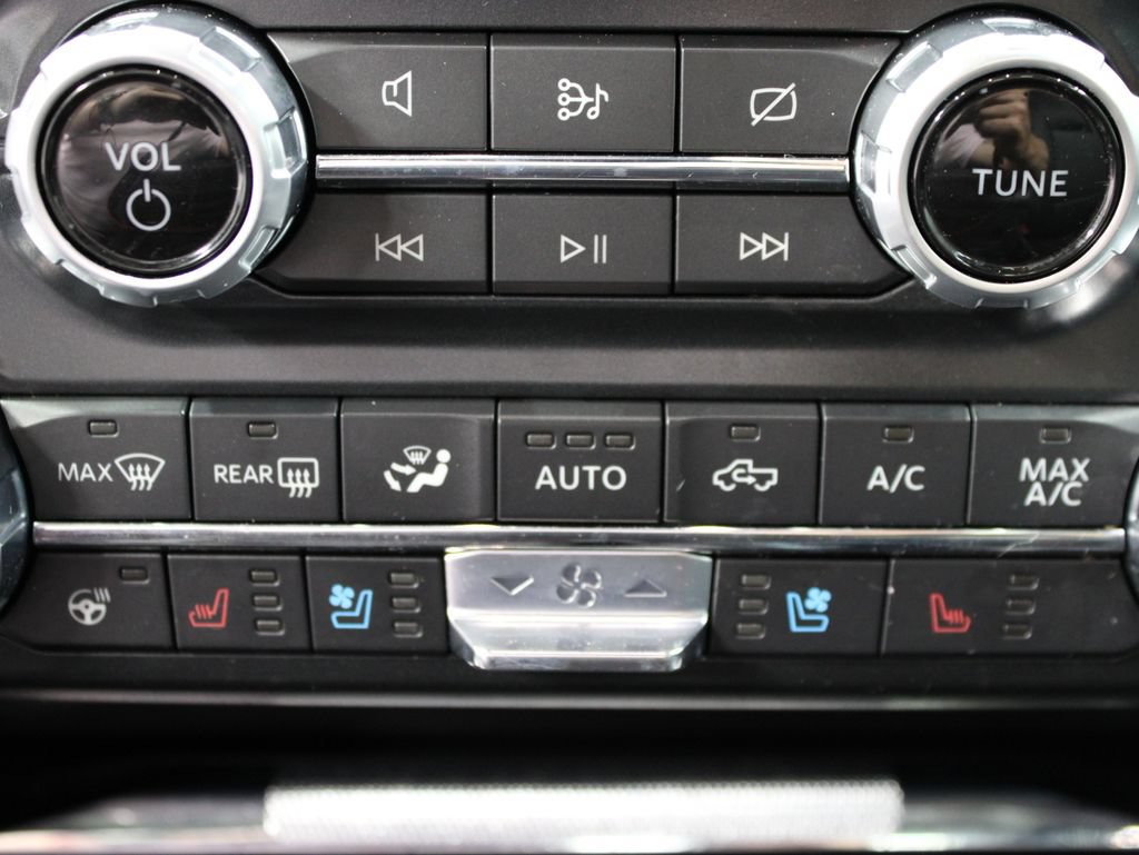 Used 2022 Ford F150 Lariat w/ Equipment Group 502A High AWD/4WD image 65