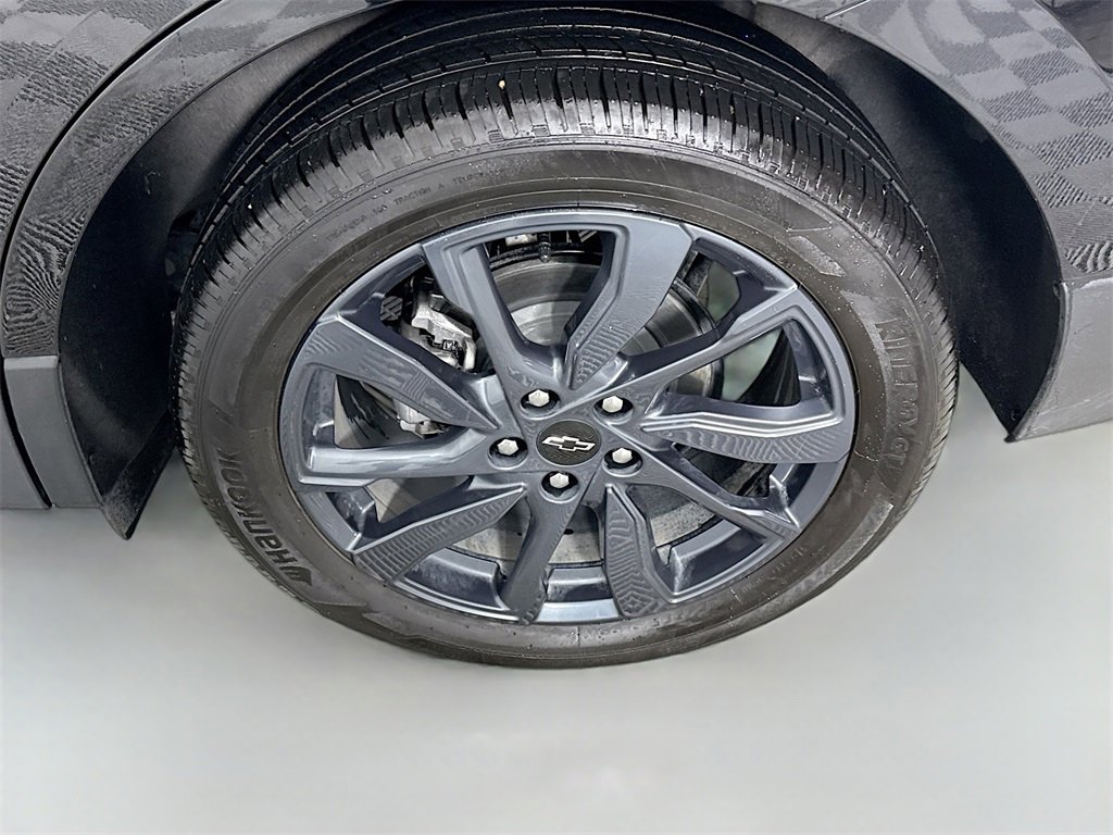 Used 2022 Chevrolet Equinox RS w/ RS Leather Package image 27