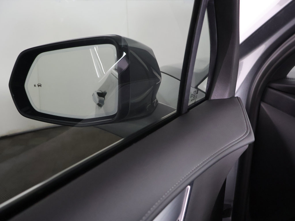 Used 2024 Cadillac XT6 Luxury w/ LPO, Floor Liner Package AWD/4WD image 38