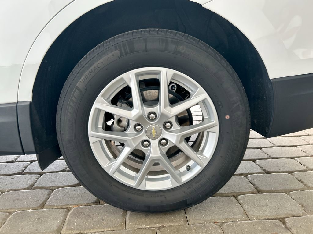 Used 2022 Chevrolet Equinox LS w/ LS Convenience Package FWD image 42