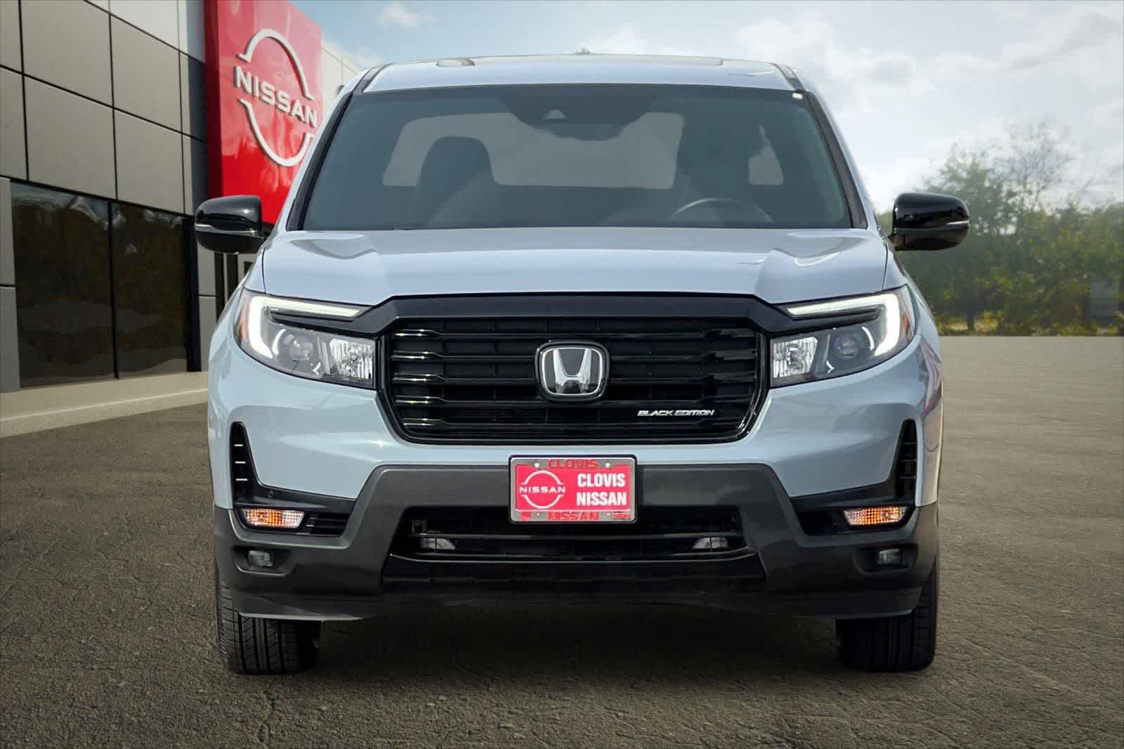 Used 2023 Honda Ridgeline Black Edition image 11