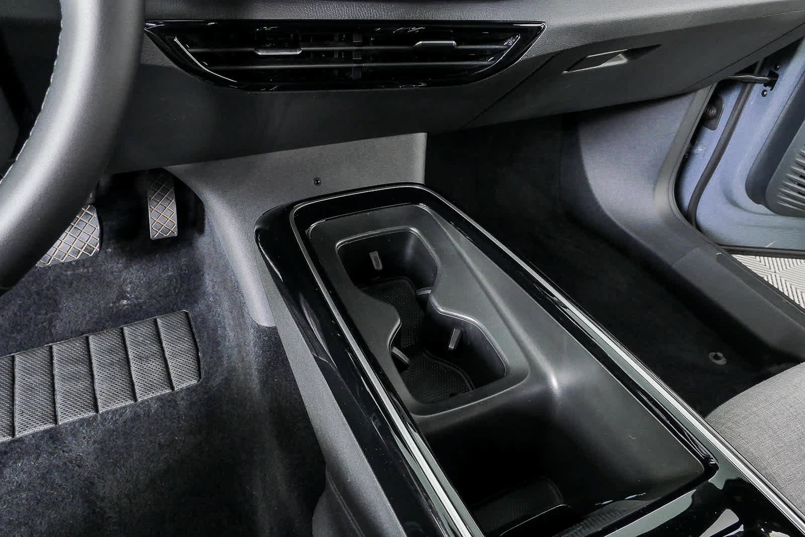 Certified 2023 Volkswagen ID.4 2WD image 22
