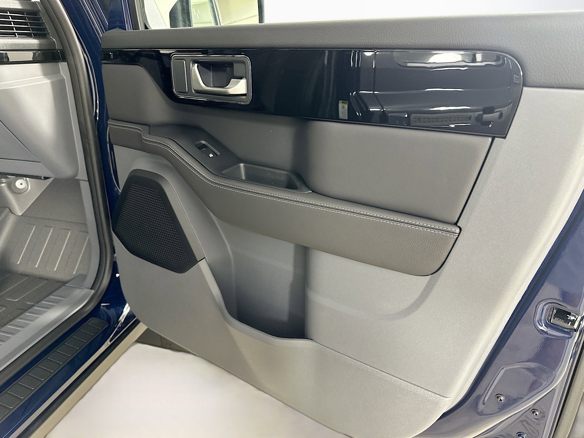 New 2026 INEOS Grenadier Station Wagon AWD/4WD image 46