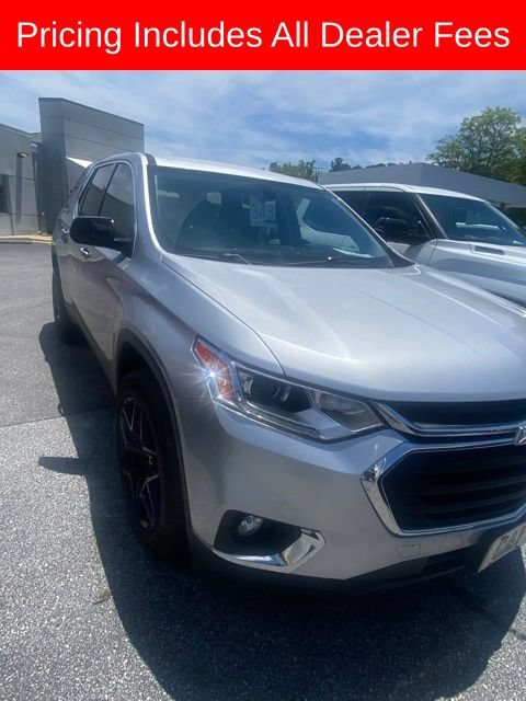Used 2020 Chevrolet Traverse LS AWD/4WD image 2