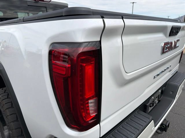 Used 2021 GMC Sierra 3500 Denali w/ Denali Ultimate Package AWD/4WD image 27