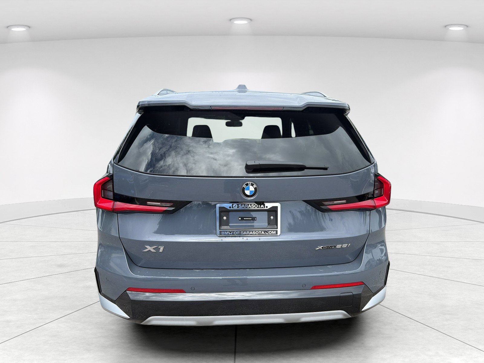 New 2026 BMW X1 xDrive28i w/ Technology Package AWD/4WD image 5