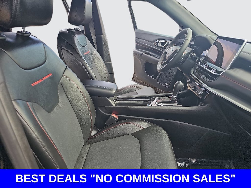 Used 2023 Jeep Compass Trailhawk w/ Sun and Sound Group AWD/4WD image 10