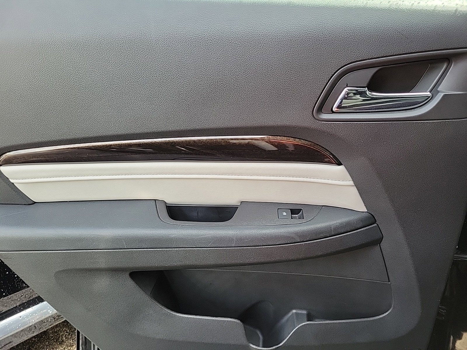 Used 2017 GMC Terrain Denali image 26