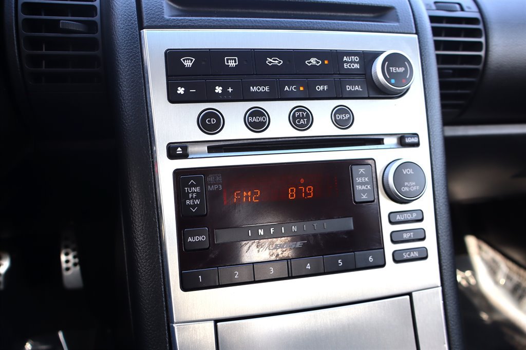 Used 2005 INFINITI G35 Coupe w/ (P01) Premium Pkg RWD image 24