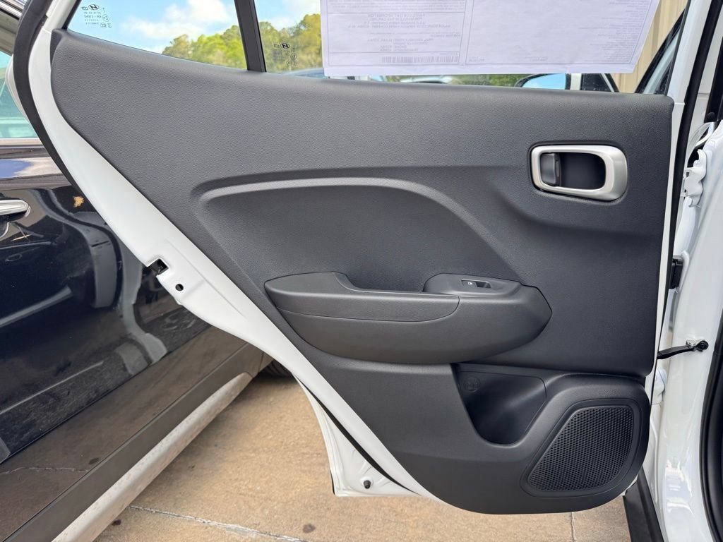 New 2026 Hyundai Venue SEL FWD image 21