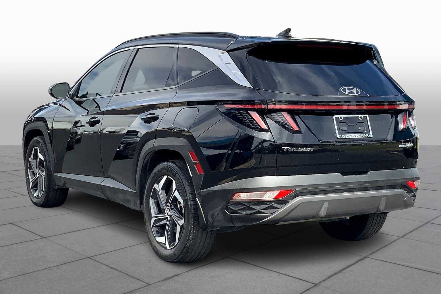 Used 2022 Hyundai Tucson Limited AWD/4WD image 11