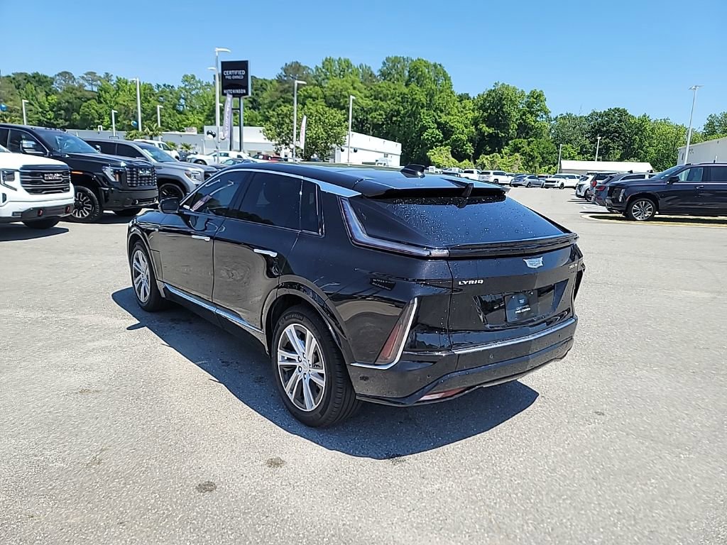 Certified 2024 Cadillac Lyriq Tech w/ Driver Assist Package AWD/4WD image 5