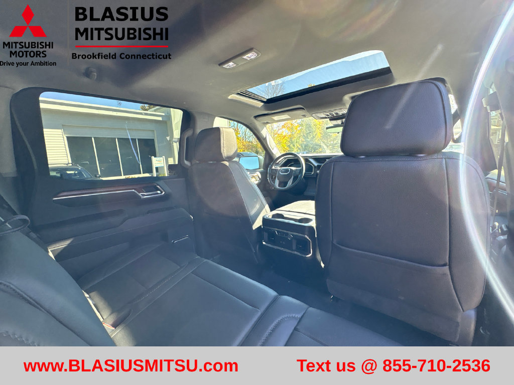Used 2023 GMC Sierra 1500 Denali w/ Denali Reserve Package AWD/4WD image 32