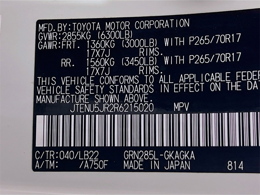 Certified 2024 Toyota 4Runner SR5 Premium image 28