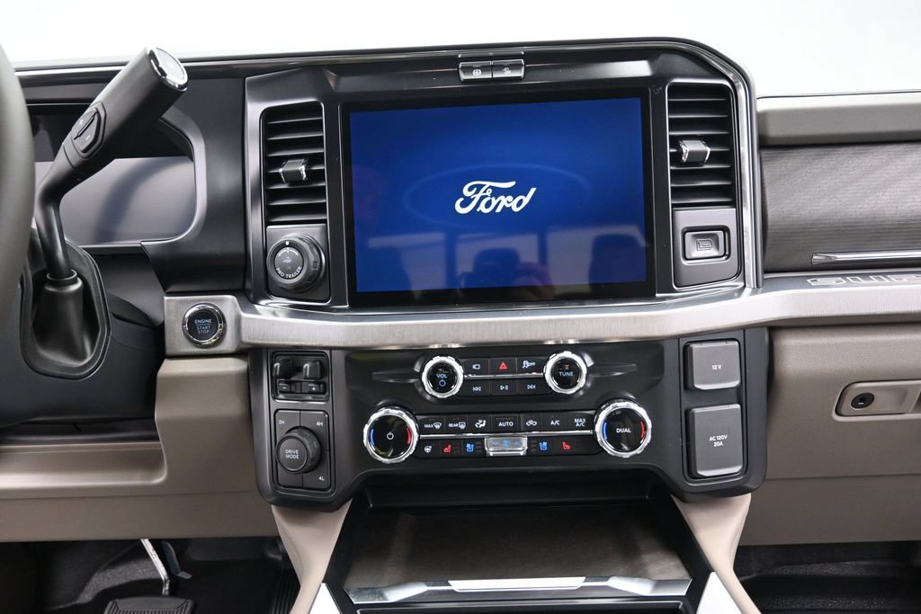 New 2027 Ford F450 Platinum w/ Platinum Plus Package AWD/4WD image 10