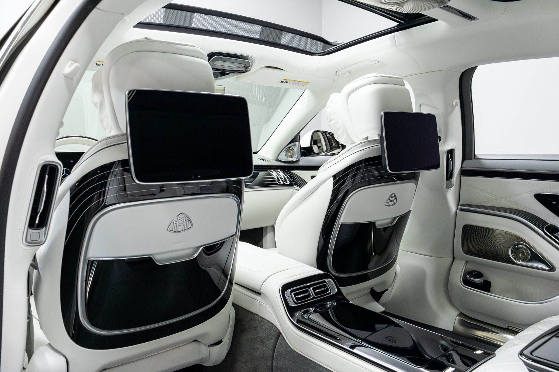 Used 2023 Mercedes-Benz Maybach S 680 4MATIC image 48
