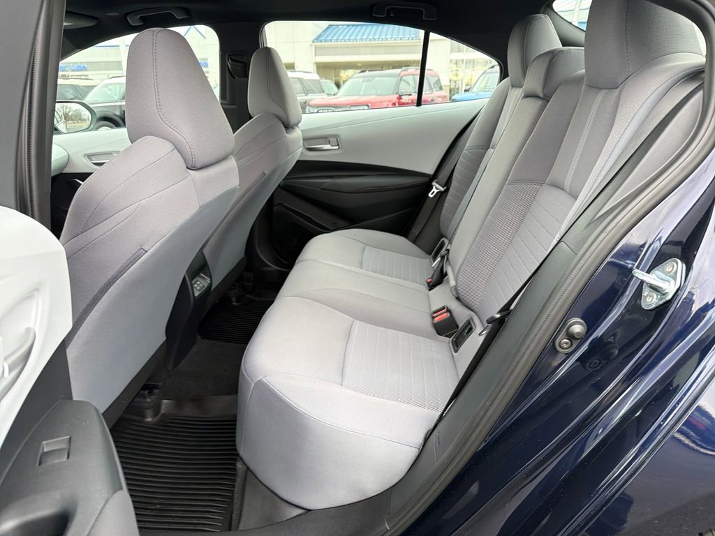 Used 2023 Toyota Corolla SE image 25