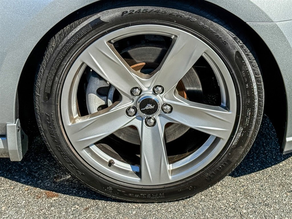 Used 2013 Ford Mustang GT Premium w/ GT Coupe Accessory Pkg 5 image 34