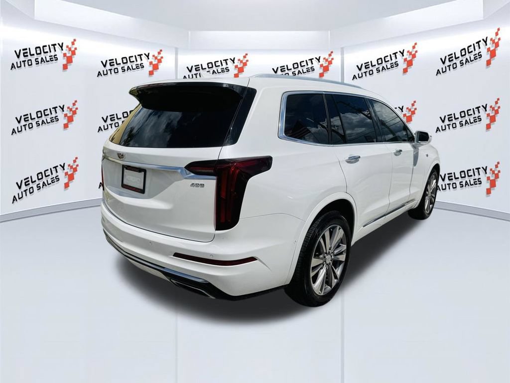 Used 2020 Cadillac XT6 Premium Luxury FWD image 3