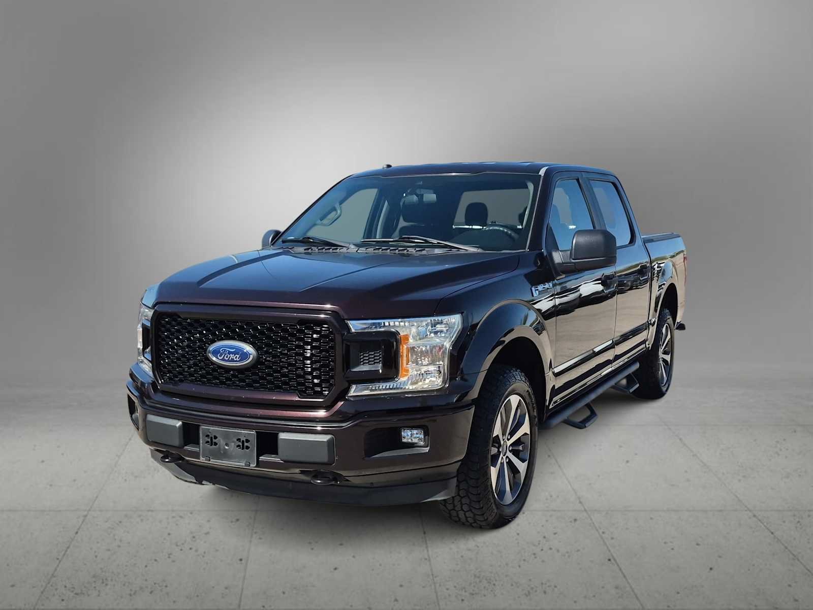 Used 2019 Ford F150 XL w/ Equipment Group 101A Mid AWD/4WD image 4