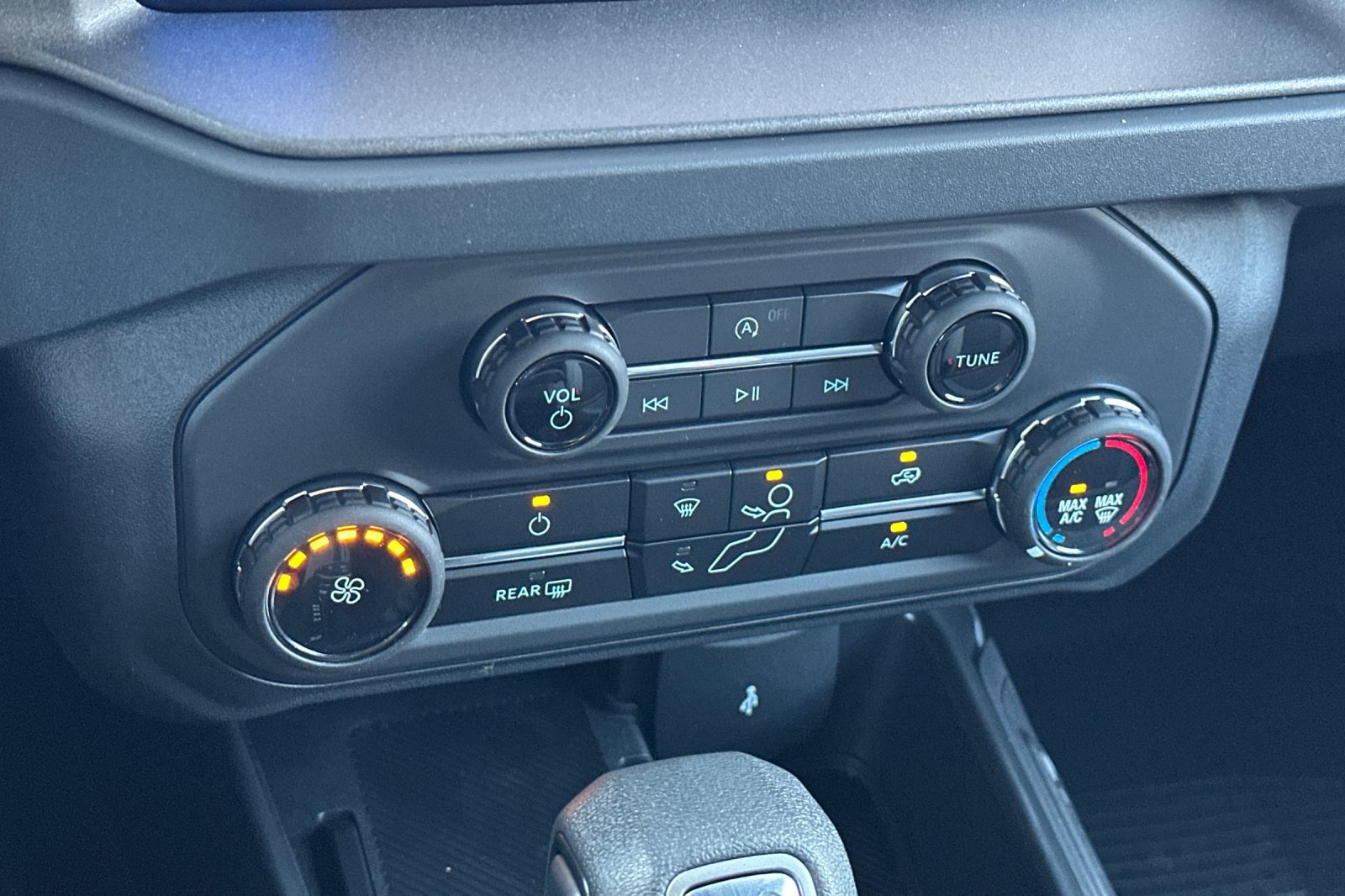 New 2026 Ford Bronco Big Bend AWD/4WD image 19