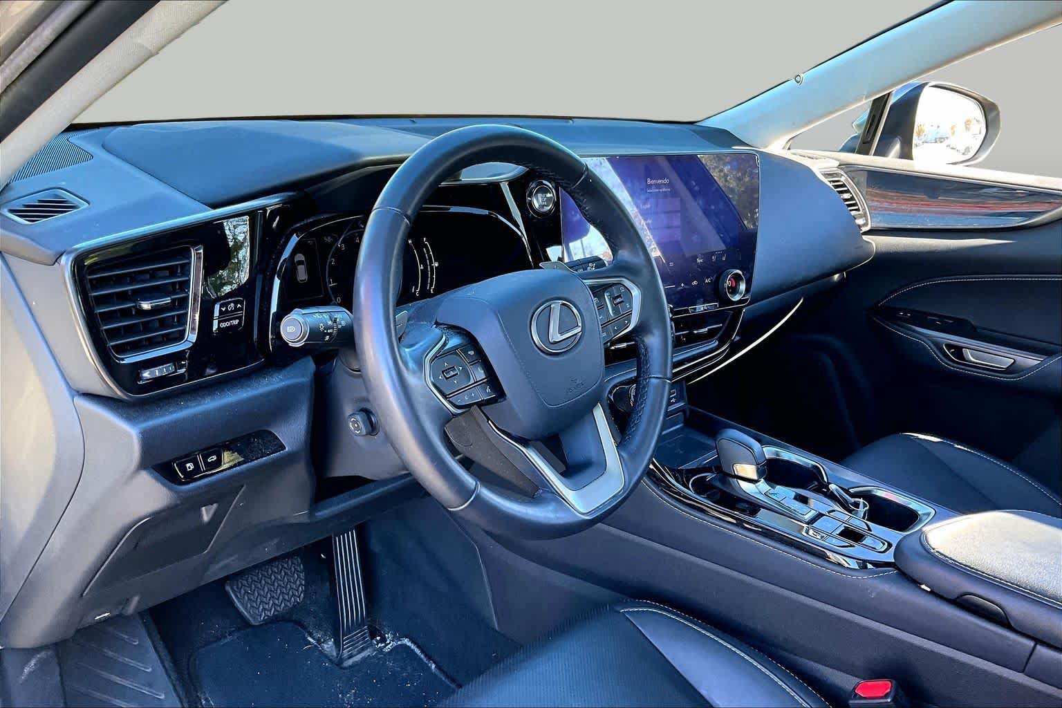 Used 2024 Lexus NX 350 AWD image 18