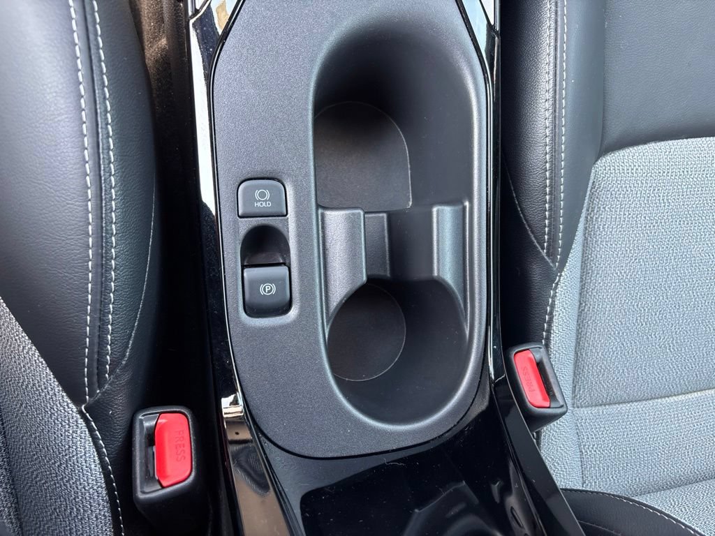 Used 2025 Toyota Corolla XSE FWD image 31