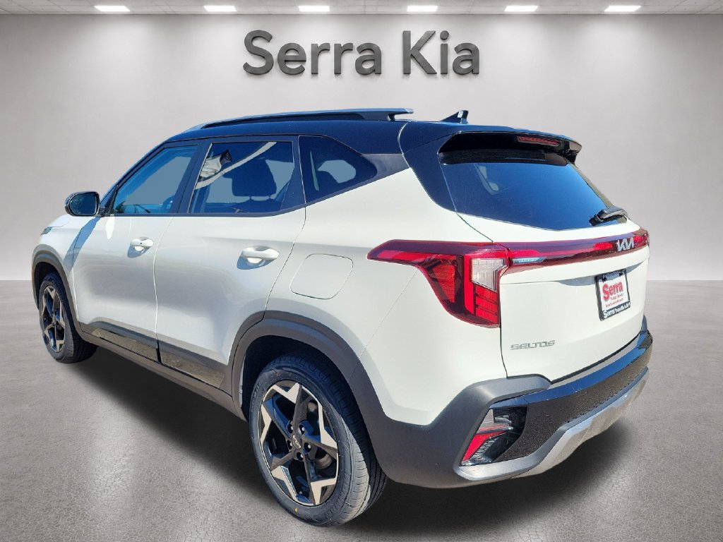 Used 2025 Kia Seltos S FWD image 3
