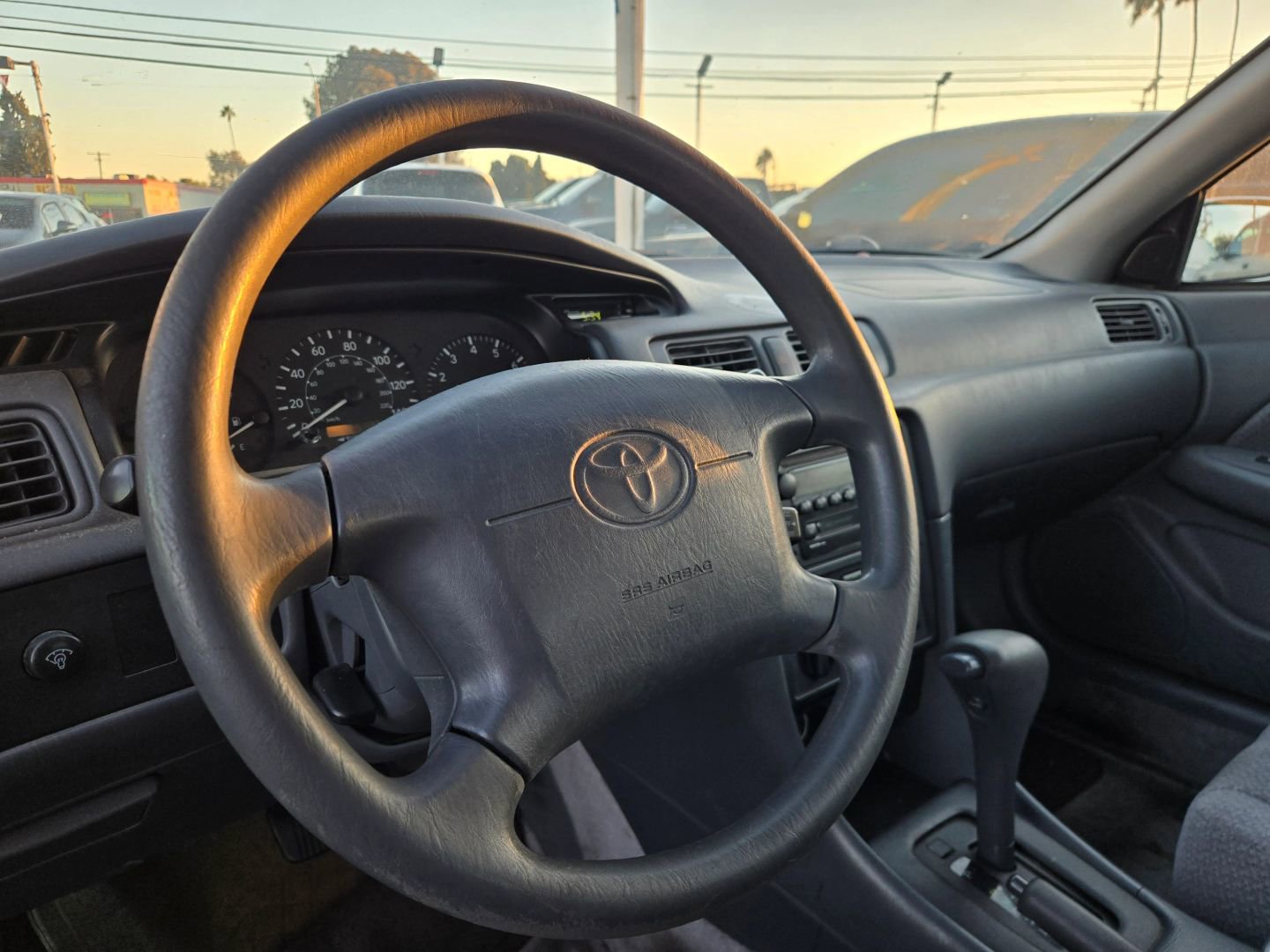 Used 2000 Toyota Camry LE image 11