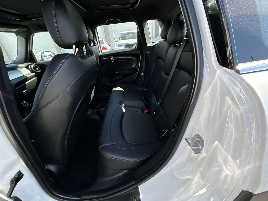 Used 2023 MINI Cooper S image 23