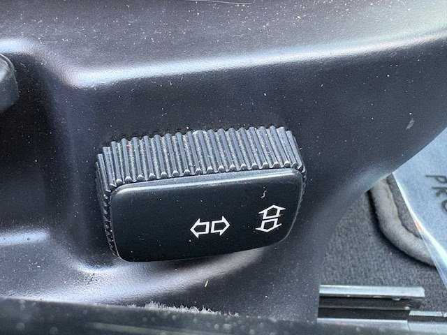 Used 2001 BMW Z3 2.5i image 17