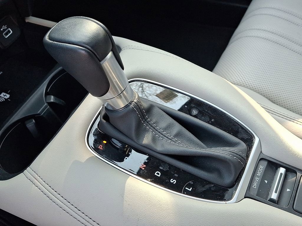 Certified 2023 Honda HR-V EX-L image 16