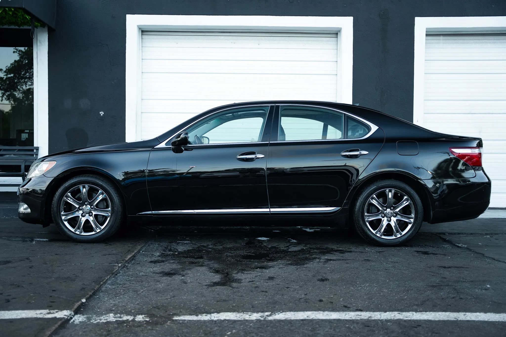 Used 2008 Lexus LS 460 RWD image 22