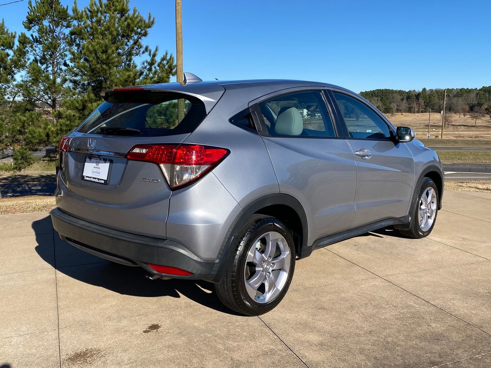 Certified 2021 Honda HR-V LX image 6
