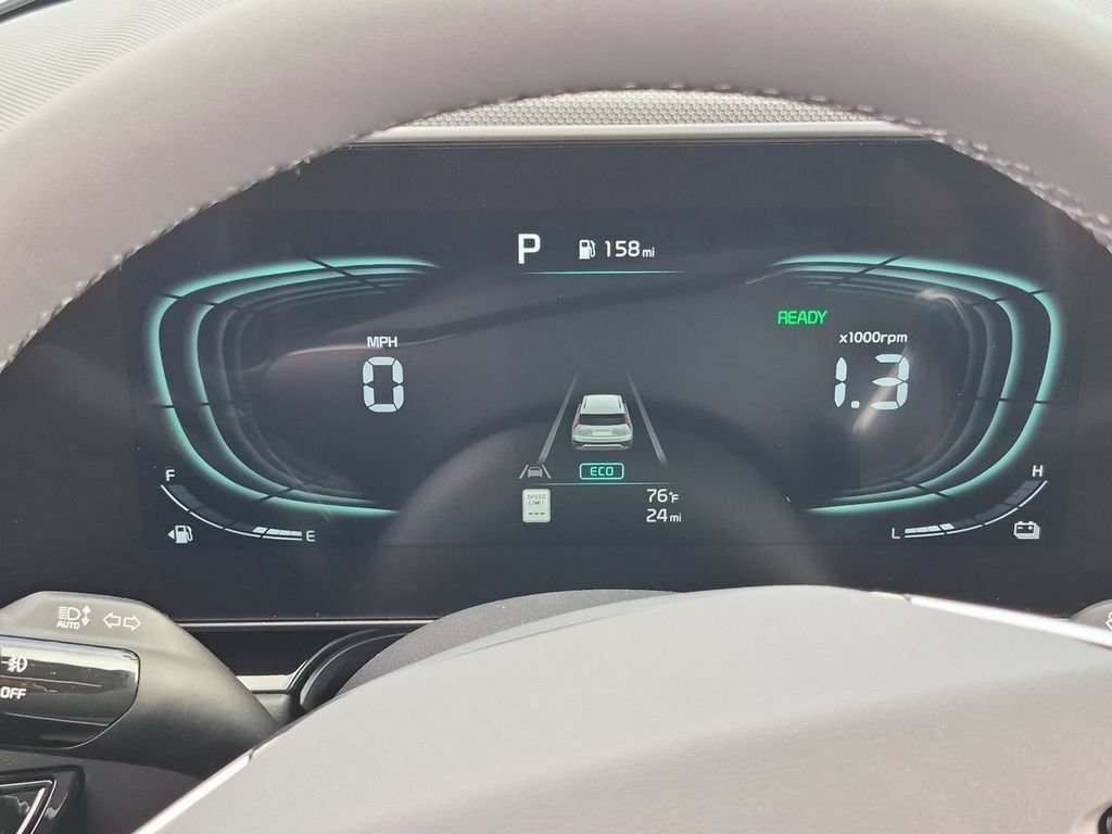 New 2026 Kia Niro FWD image 12